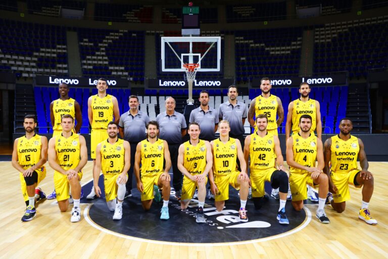 El Lenovo Tenerife derrota al Rytas Vilnius por un buen trabajo colectivo