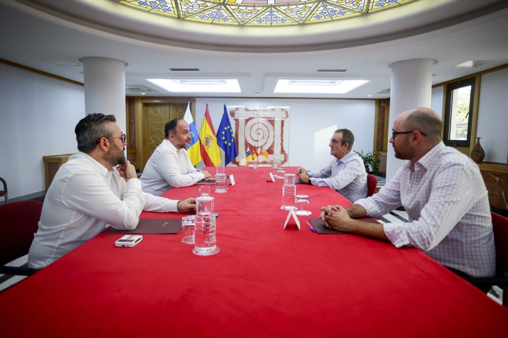 Urgen al Ministerio a agilizar trámites de energía eólica marina