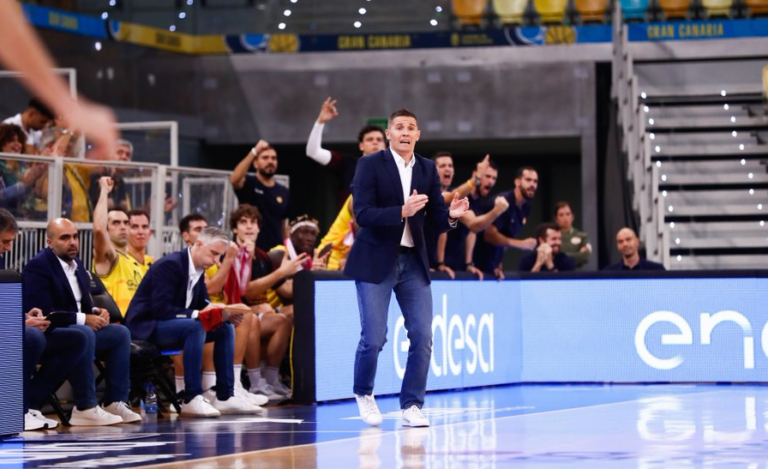 Lakovic solo piensa en el London Lions y dice que el «derbi ya llegará»