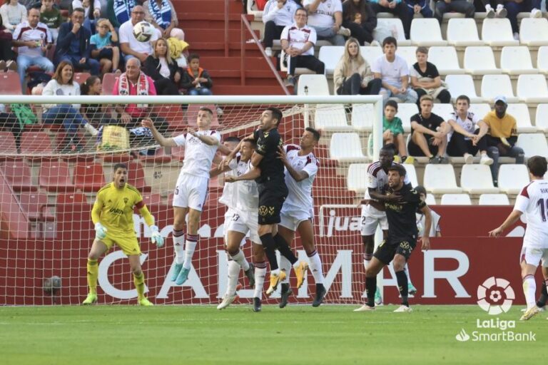 El Tenerife empata ante el Albacete este domingo