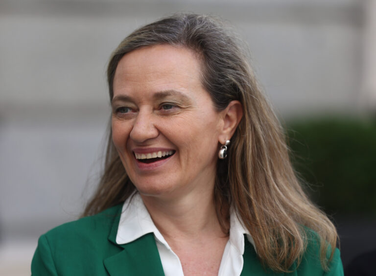 Podemos y PSOE negocian los vocales para el CGPJ, entre ellos, Victoria Rosell