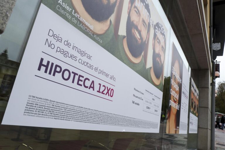 La subida del euríbor encarece las hipotecas