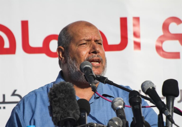 Hamás restablece relaciones con Siria