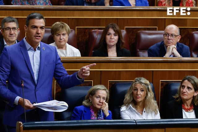 Sánchez anuncia ayudas de 3.000 millones para hacer frente a la crisis energética