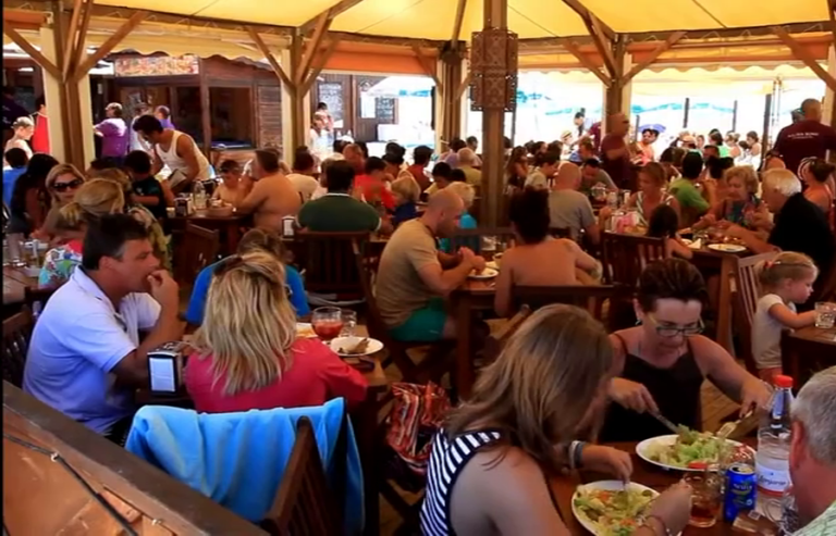 El sector turístico en Canarias espera que se mejore la gestión con la competencia en Costas