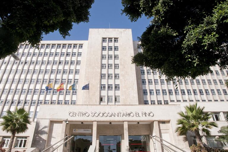 Trabajadores del centro sociosanitario El Pino irán a huelga el 6 de diciembre
