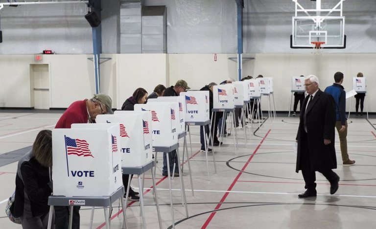 Las elecciones de medio mandato en EEUU mantienen la incertidumbre en ambas cámaras