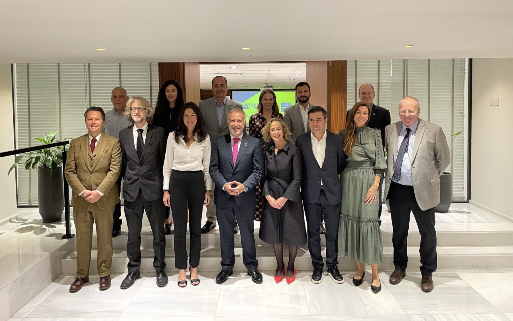 Canarias busca reactivar el comercio con Reino Unido
