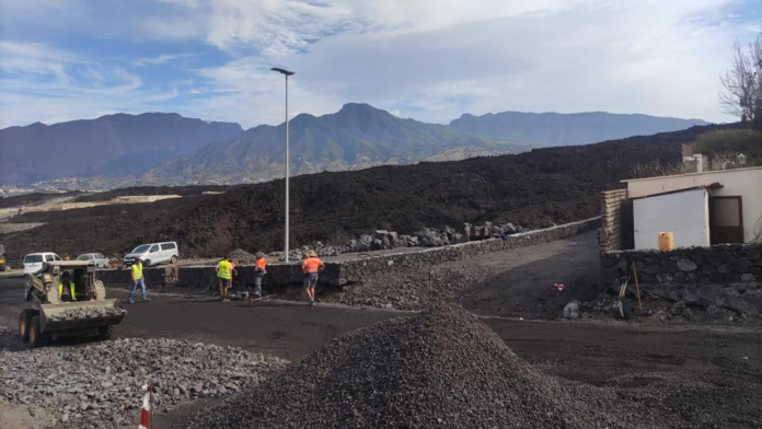 Trabajos de reconstrucción en La Palma