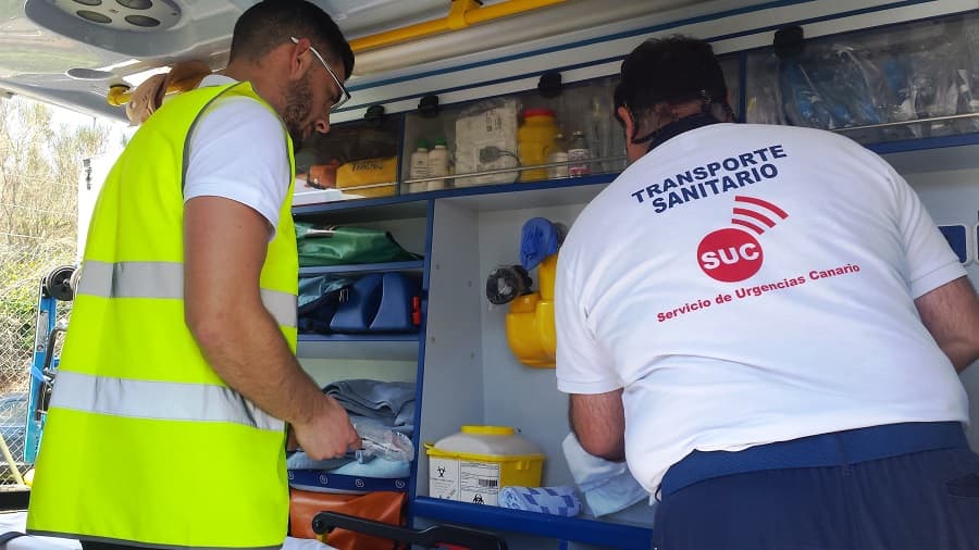 La caída de un toldo deja dos heridos en Adeje