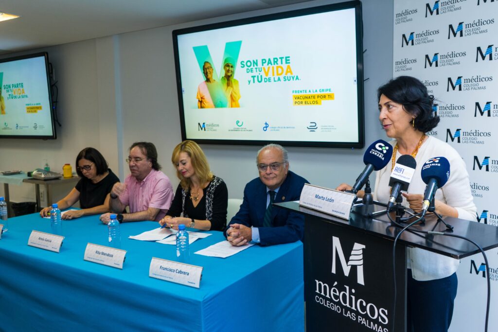 Cuatro colegios sanitarios animan a vacunarse contra la gripe 