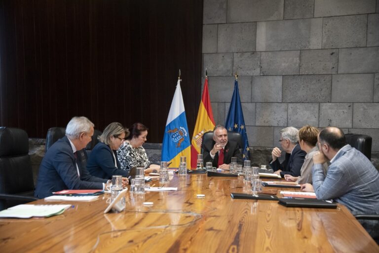 Canarias aprueba la oferta de 1.286 plazas de empleo público