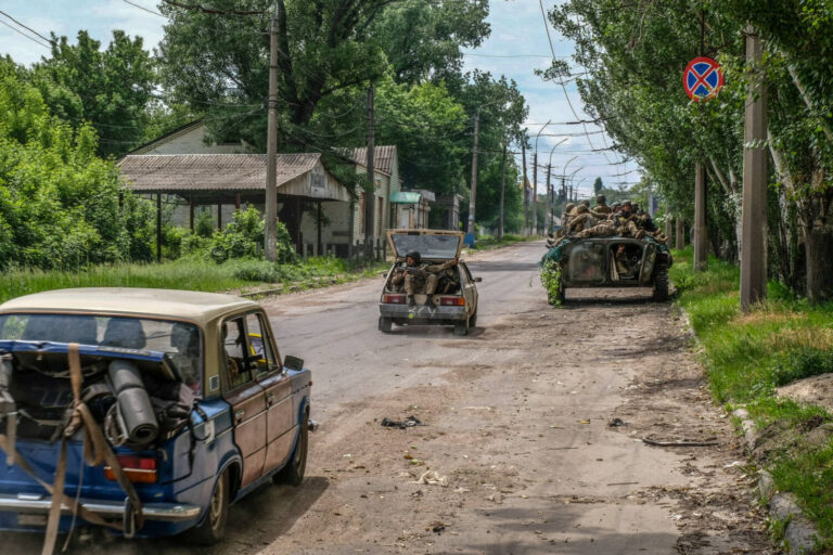 Un ataque del ejército de Ucrania deja ocho muertos en Lantratokva
