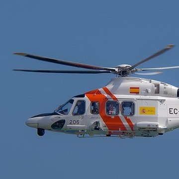 Rescatados seis tripulantes de un velero que se quedó sin motor al sur de Canarias