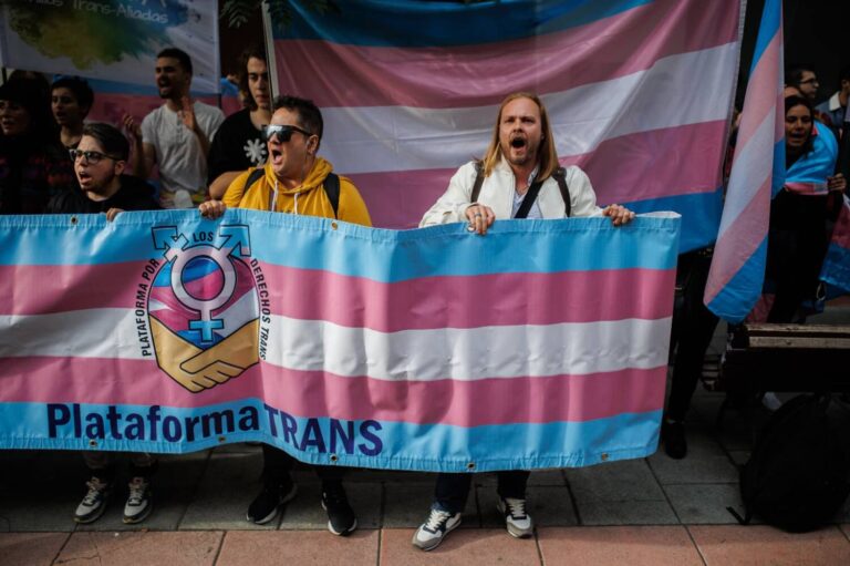 Manifestaciones este sábado por todo el país contra los «recortes» del PSOE a la ley trans