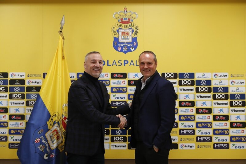 Luis Helguera renueva como director deportivo de la UD Las Palmas hasta 2026