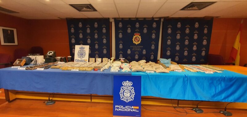 Incautados 23 kilos de heroína a una red que introducía la droga en Gran Canaria desde Amsterdam