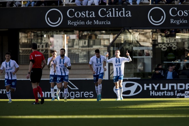 El CD Tenerife gana a domicilio al FC Cartagena (0-1)