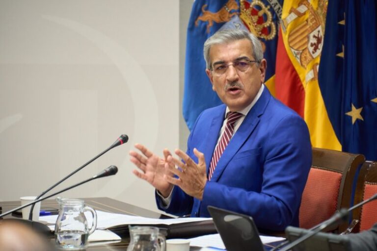 2023 llega con ayudas y beneficios fiscales para Canarias