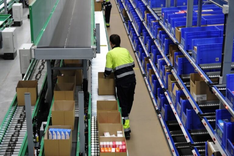 La economía española creció el 5,5 % en 2022, la misma tasa que en 2021