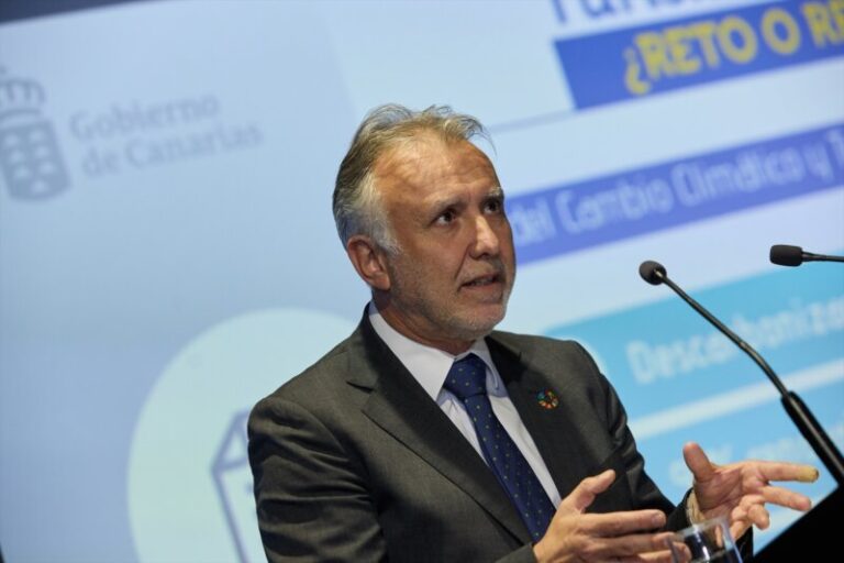 Torres admite que es «muy difícil» una mayoría absoluta el 28M