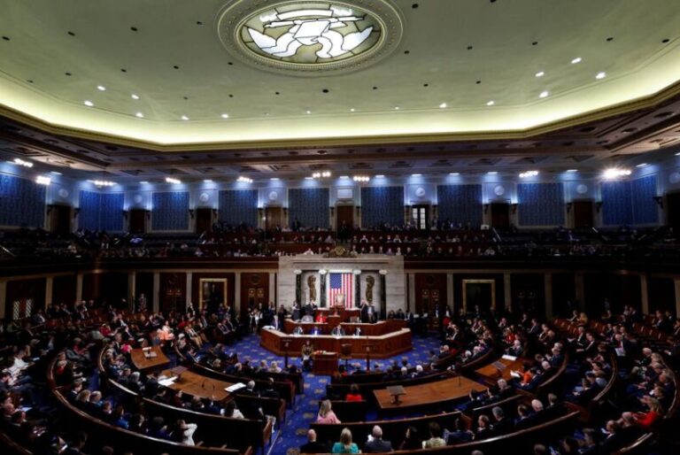 El fracaso de McCarthy prolonga la elección del presidente de la Cámara de Representantes de EEUU