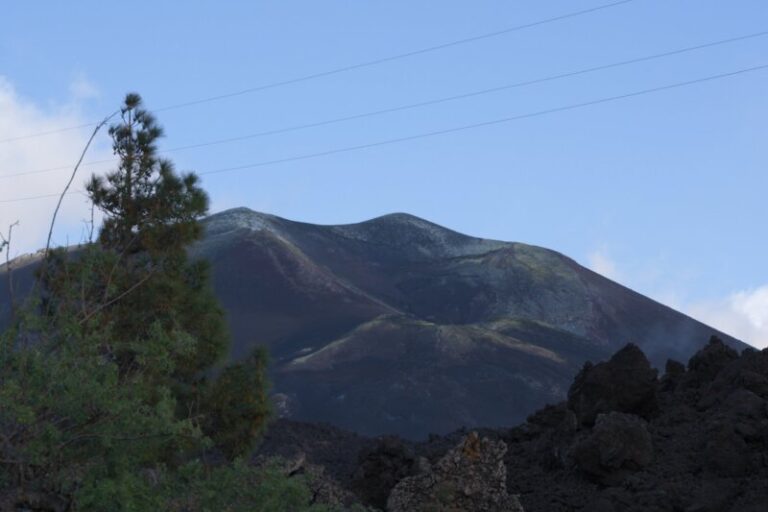 El Parlamento acepta la iniciativa de la Ley de Volcanes de Canarias