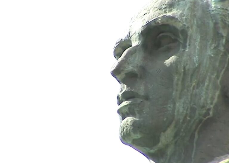 El TSJC declara la «protección cautelar» del monumento a Franco en Santa Cruz