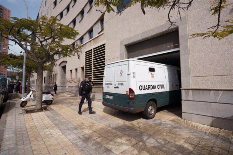 Juan Bernardo Fuentes, en libertad con cargos tras declarar por el ‘Caso Mediador’