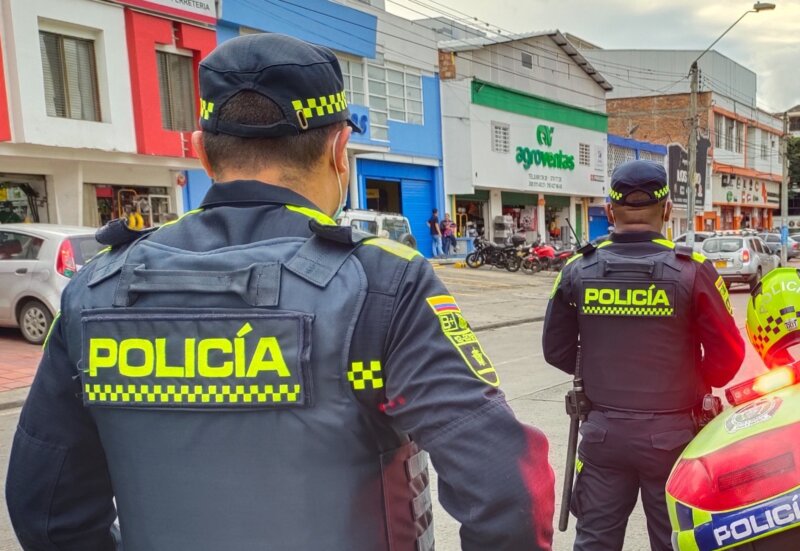 Al menos unas 15 personas heridas tras una explosión causada por una granada lanzada contra una peluquería