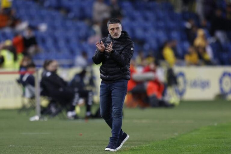 García Pimienta desconfía de la Ponferradina pese a su posición de descenso