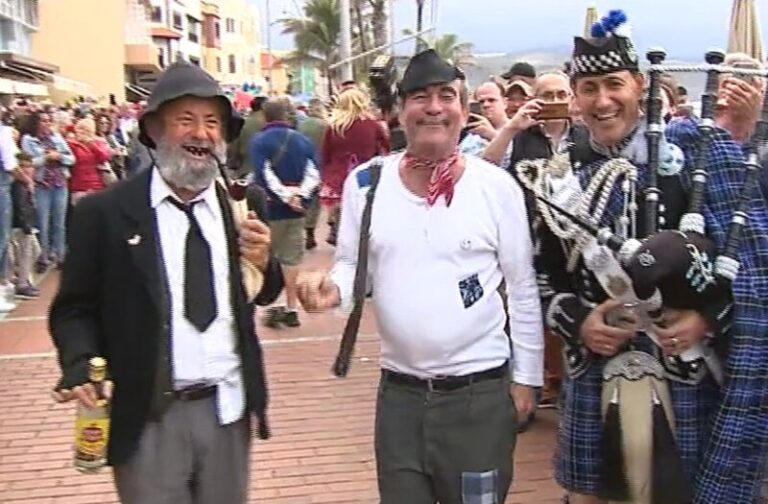 Calientan motores los personajes míticos del Carnaval de Las Palmas de Gran Canaria