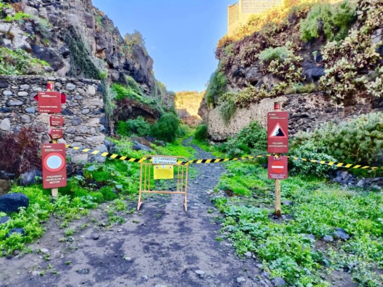 Cierran temporalmente un tramo del Corredor Paisajístico de Telde, Gran Canaria, por desprendimientos