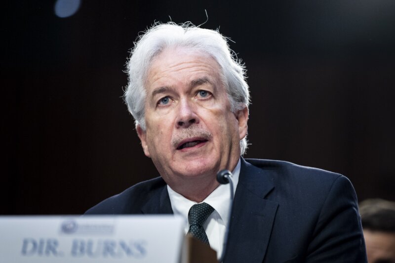 El jefe de la CIA está "seguro" de que China baraja proporcionar armas letales a Rusia
