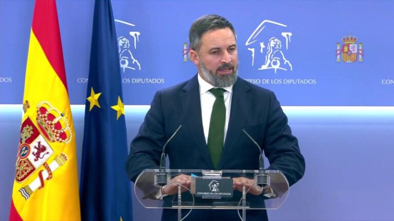 Abascal registra la moción de censura contra Pedro Sánchez