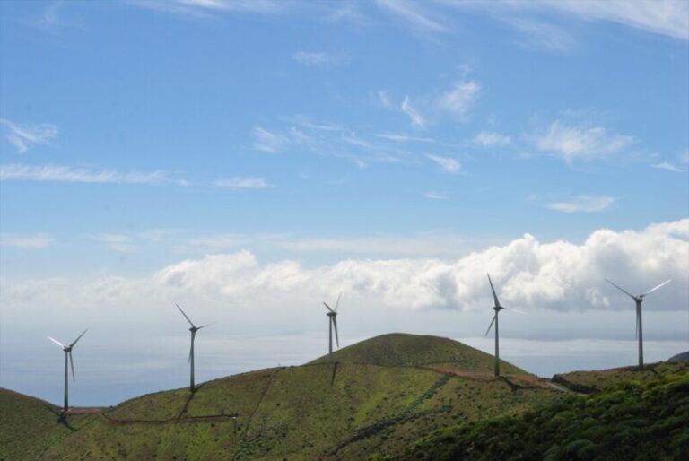 En el Día Mundial de la Eficiencia Energética, islas como El Hierro son un ejemplo