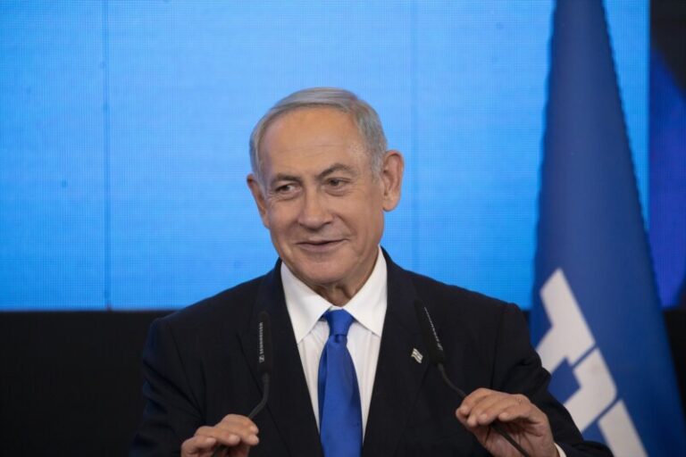 El origen de las manifestaciones y el aumento de tensión en Israel