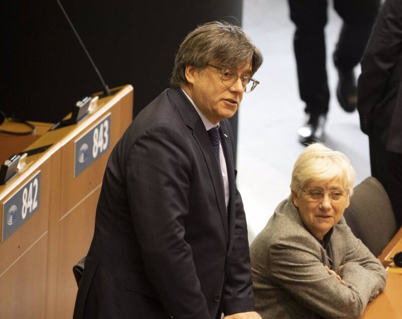 Llarena mantiene procesado a Puigdemont