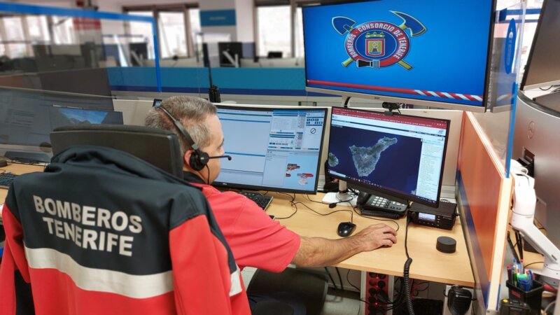 Afectada una mujer tras el incendio en una vivienda en Granadilla de Abona