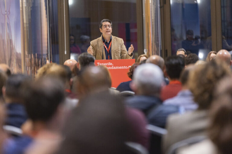 El Comité Insular aprueba por unanimidad la lista que encabeza Pedro Martín al Cabildo