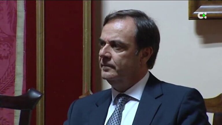 El juez incorpora las conversaciones entre el ex presidente de la Audiencia Nacional y el ex número dos de Interior por el caso Kitchen