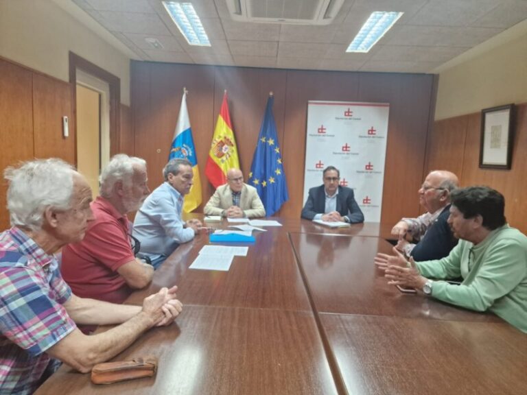 El ‘Foro Roque Aldeano’ pide a Yanes que medie ante el retraso de la carretera de La Aldea 