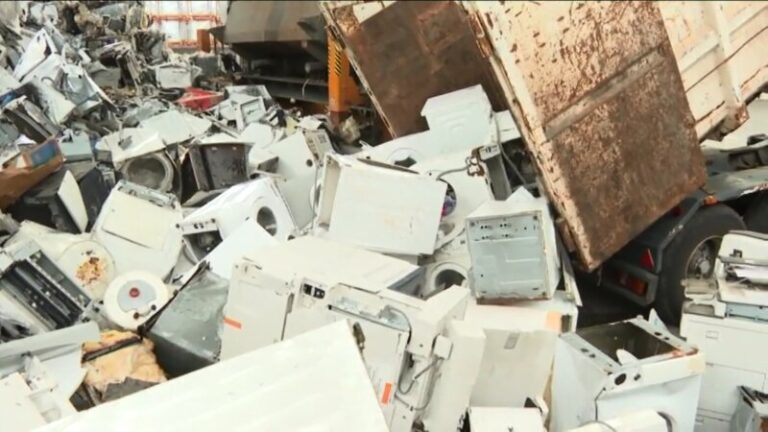 Un vertedero en la Montaña de Taco