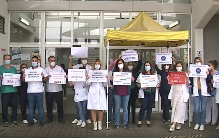 Los médicos canarios anuncian huelga indefinida a partir del 8 de mayo