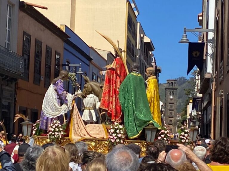 Domingo de Ramos, así se vive en Canarias
