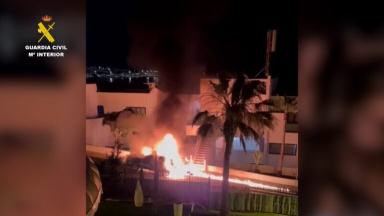 Detenido por incendiar un vehículo y por robo con violencia en Lanzarote