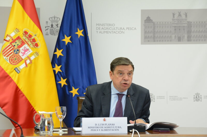 Agricultura repartirá 295 millones de euros a programas agrícolas y ganaderos 