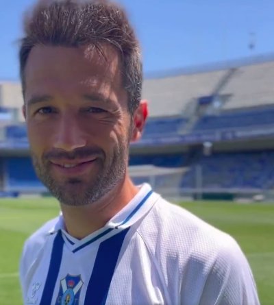 Aitor Sanz renueva con el CD Tenerife