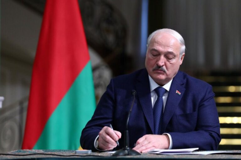Rusia inicia el traslado de armamento nuclear a territorio bielorruso