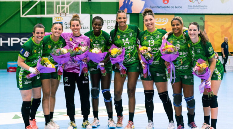 Nueve jugadoras del Rocasa dejan el equipo, entre ellas tres «guerreras» y una leyenda